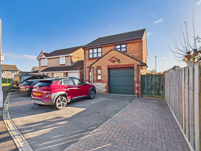 3 Bedroom Detached House For Sale In Stanley Close, Bridgwater, TA6