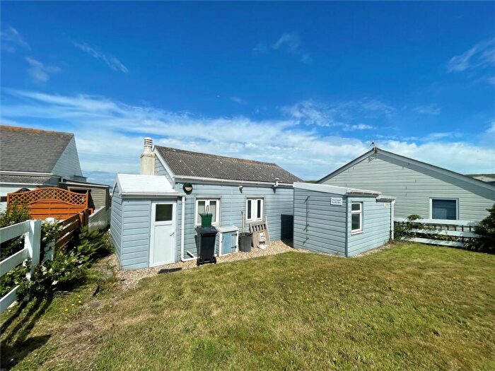 3 Bedroom Property For Sale In The Chalet By The Sea, Field, Freathy, Millbrook, PL10