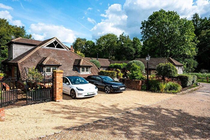 4 Bedroom Barn Conversion For Sale In Monkshatch, Compton, Guildford, GU3