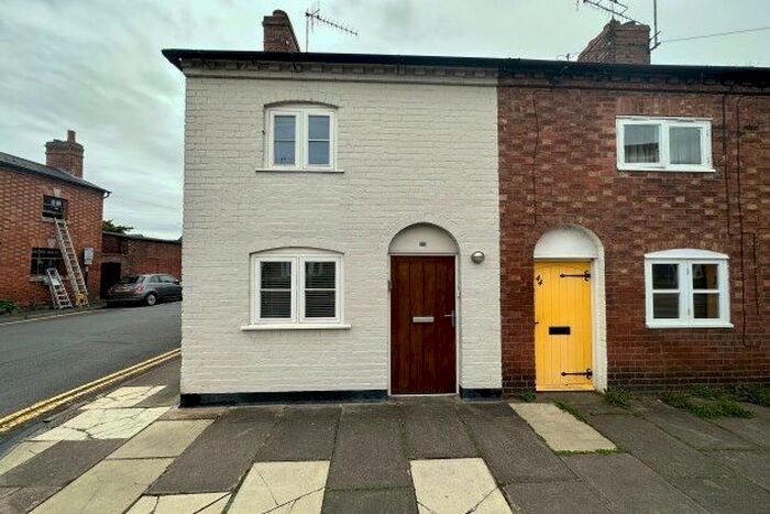 2 Bedroom Property To Rent In Shakespeare Street, Stratford-Upon-Avon, CV37