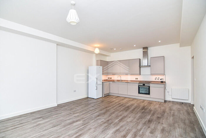 1 Bedroom Semi-Detached House To Rent In Blenheim Gardens, Willesden Green, NW2