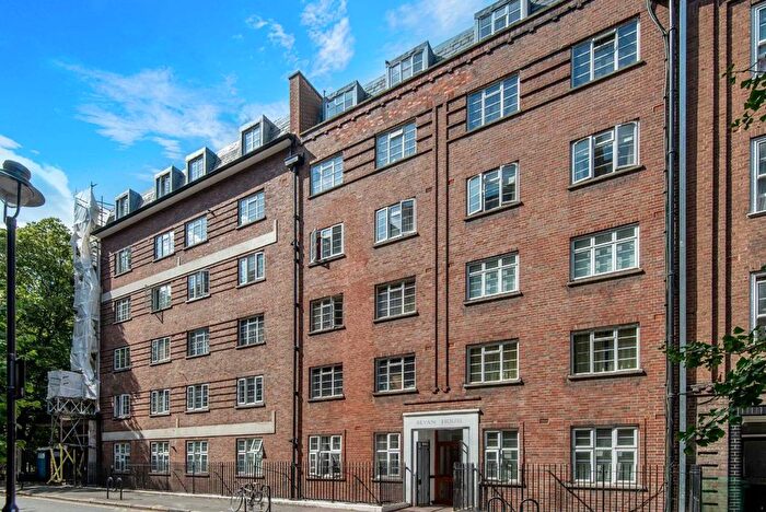 2 Bedroom Flat To Rent In Boswell Street, Holborn, WC1N