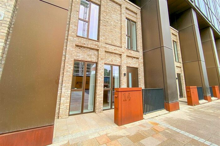 2 Bedroom Flat To Rent In Silvercroft Street, Chester Road, M15