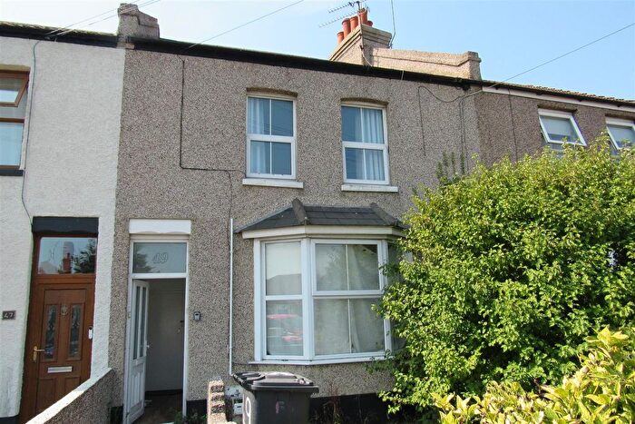2 Bedroom Flat To Rent In Grand Drive, Herne Bay, CT6