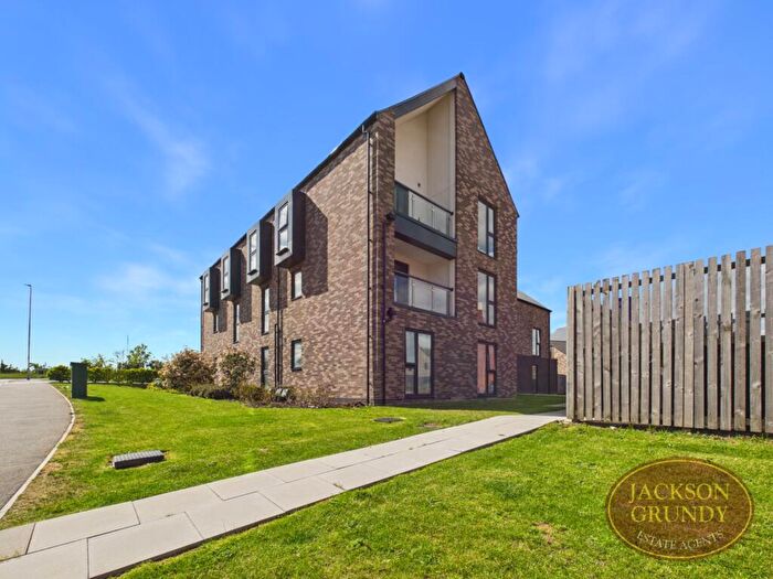 1 Bedroom Flat For Sale In Goldcrest Close, Daventry, NN11