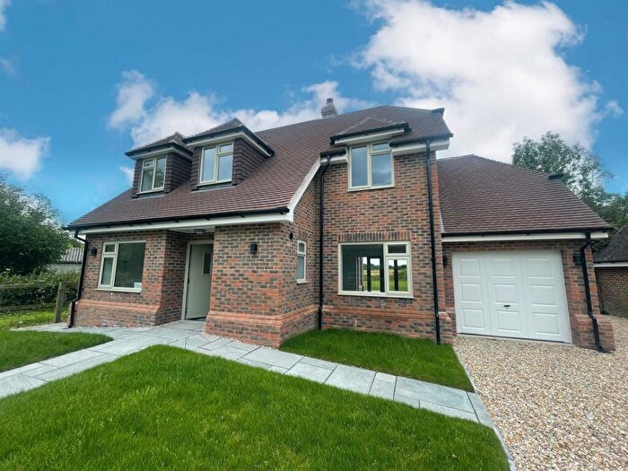 5 Bedroom House To Rent In Small Dole, Henfield, BN5