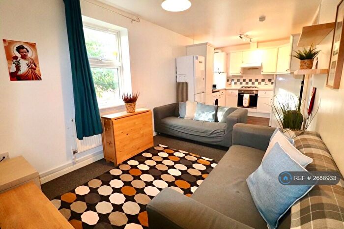 4 Bedroom Flat To Rent In Havelock Street, Loughborough, LE11