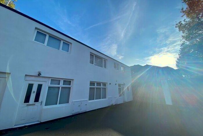 1 Bedroom Flat To Rent In Sheldon Road, Sheffield, S7