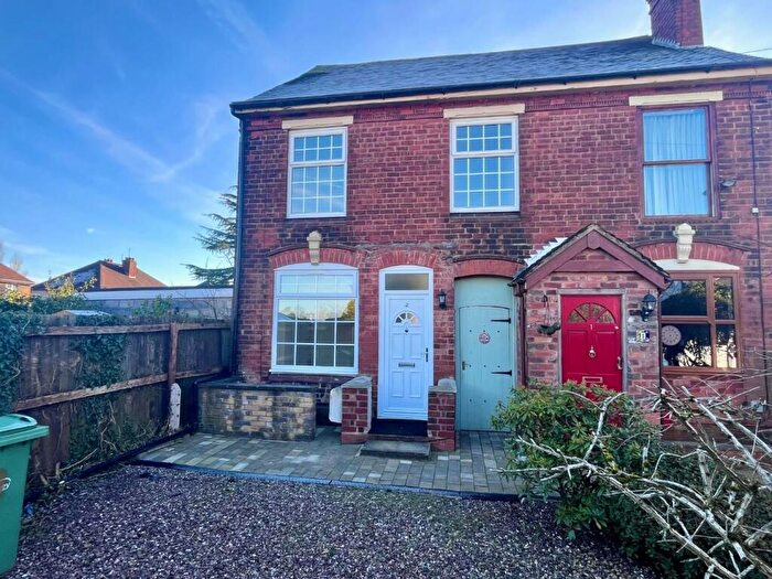 3 Bedroom Semi-Detached House To Rent In Victoria Road, Sedgley, DY3