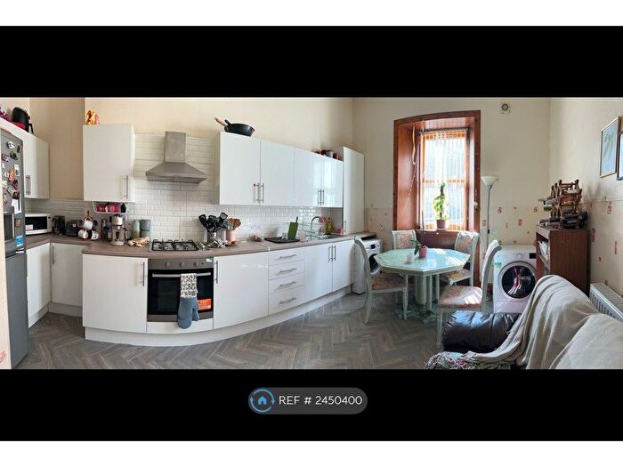 3 Bedroom Flat To Rent In Grant Street, Glasgow, G3