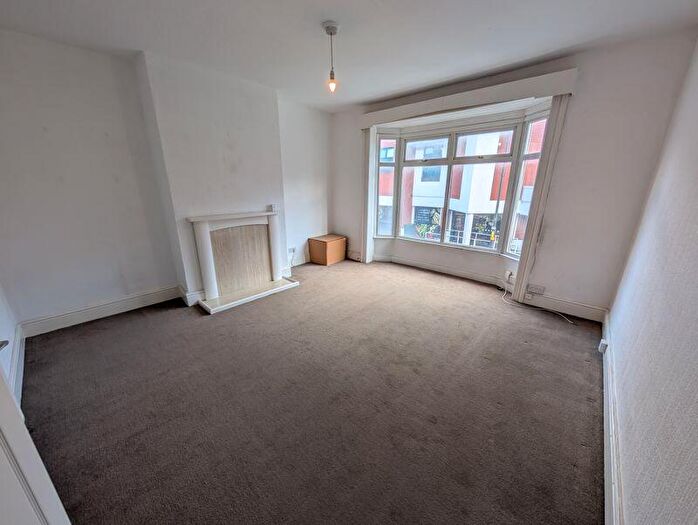 1 Bedroom Flat To Rent In High Street, Harborne, Birmingham, B17