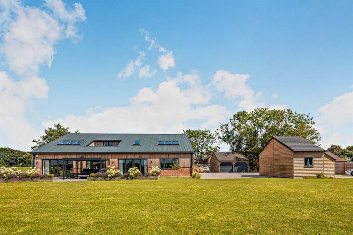 5 Bedroom Barn Conversion For Sale In Stapleford, Tarporley, CW6
