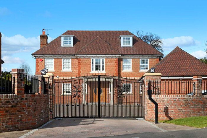 6 Bedroom Detached House For Sale In Templewood Lane, Farnham Common, SL2