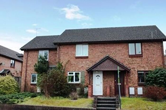 2 Bedroom Semi Detached House To Rent In Wales Street, Winchester, SO23