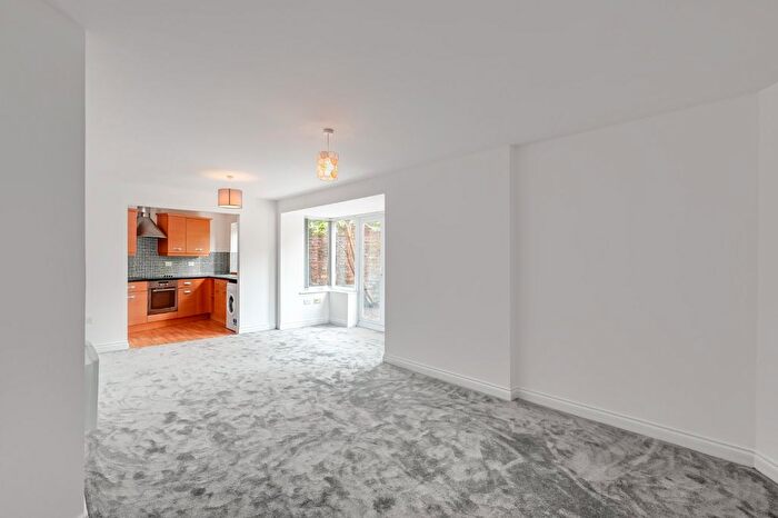 2 Bedroom Flat For Sale In Burton Croft, Burton Stone Lane, York, YO30