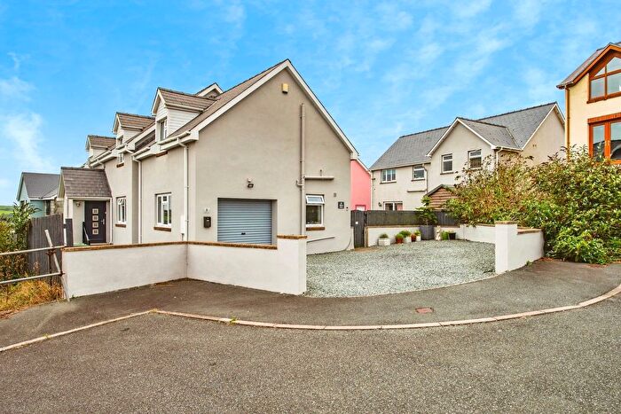 5 Bedroom Detached House For Sale In Haven Drive, Pennar, Pembroke Dock, SA72