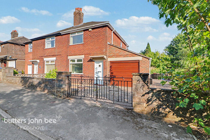 3 Bedroom Semi-Detached House For Sale In Murray Street, Goldenhill, Stoke-on-Trent, ST6