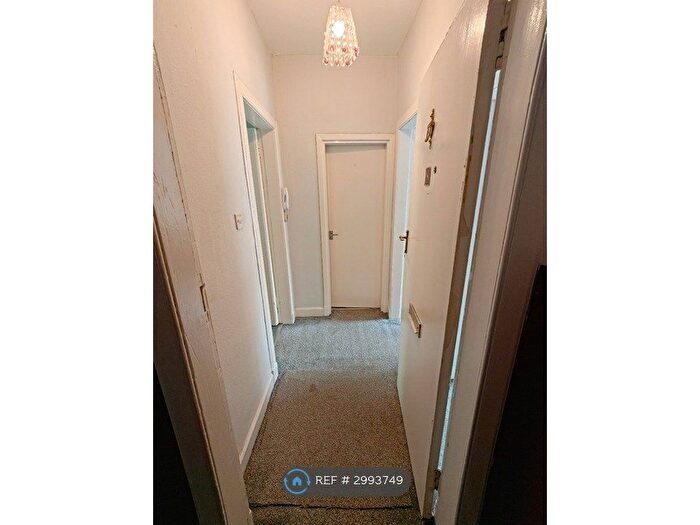 1 Bedroom Flat To Rent In Inchaffray St, Perth, PH1