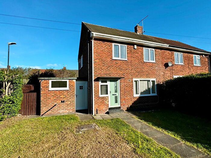 3 Bedroom Semi-Detached House To Rent In Leechmere Road, Sunderland, SR2