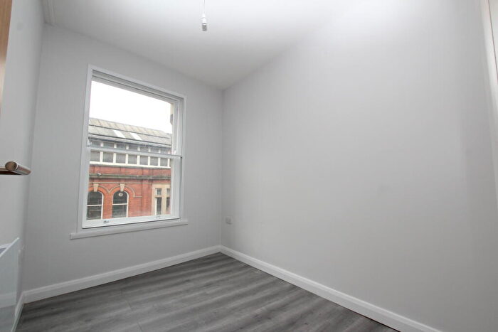 1 Bedroom Apartment To Rent In St Peter's Gate, Nottingham, NG1