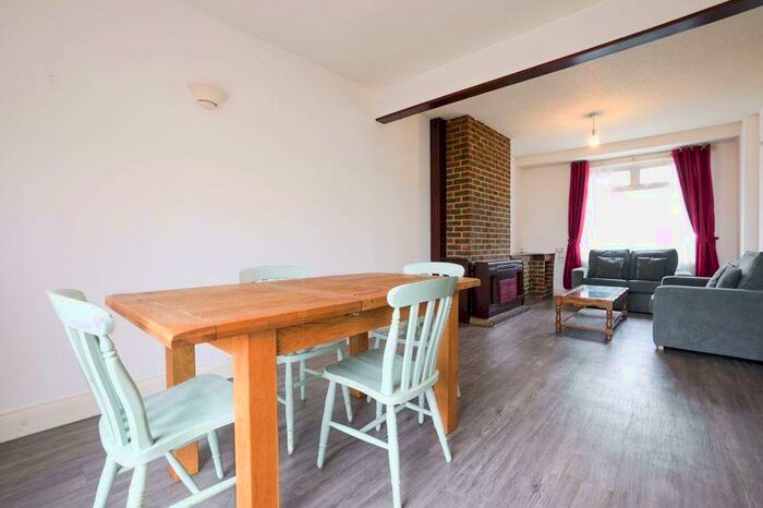 4 Bedroom Terraced House To Rent In Ladysmith Road, Brighton, BN2