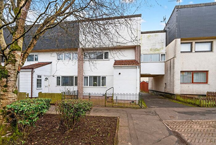 3 Bedroom End Of Terrace House For Sale In Rowallan, Kilwinning, KA13