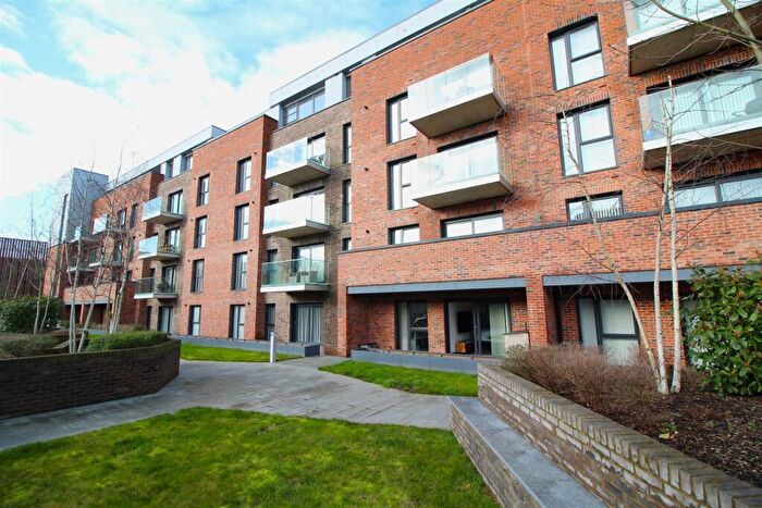2 Bedroom Apartment For Sale In Clarkson House, Fletton Quays, Peterborough, PE2