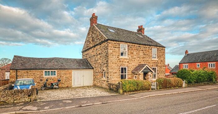 4 Bedroom Detached House For Sale In Crich Common, Fritchley, DE56