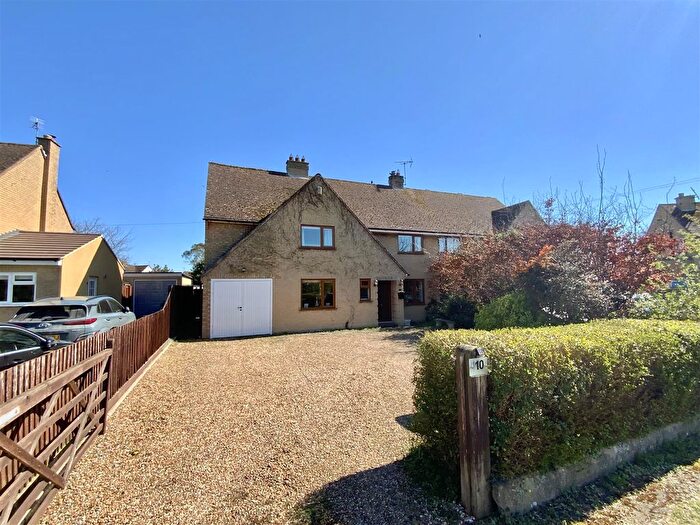 4 Bedroom Semi-Detached House For Sale In Church Close, Wicken, MK19