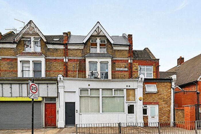 1 Bedroom Flat For Sale In Acton Lane, Harlesden, NW10