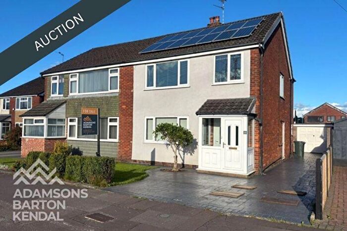 4 Bedroom Semi-Detached House For Sale In War Office Road, Bamford, OL11