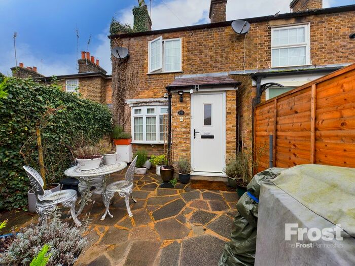 3 Bedroom Detached House To Rent In Church Street, Staines-Upon-Thames, Middlesex, TW18