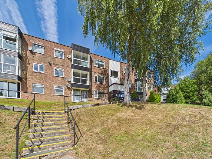 2 Bedroom Flat To Rent In Heywood Court, Manchester, M24