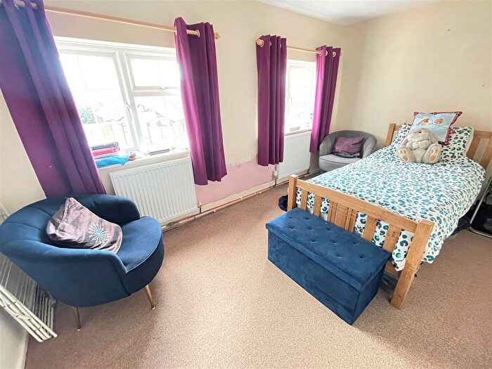 2 Bedroom Semi-Detached House For Sale In Albert Street, Bottesford, Nottingham, NG13