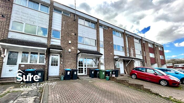 1 Bedroom Apartment To Rent In Wharfedale, Hemel Hempstead, Hertfordshire, HP2