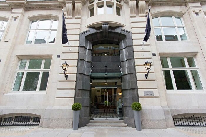 1 Bedroom Flat To Rent In Leman Street, City, London, E1