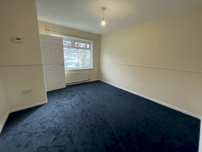 2 Bedroom Terraced House To Rent In Haverfordwest, SA61