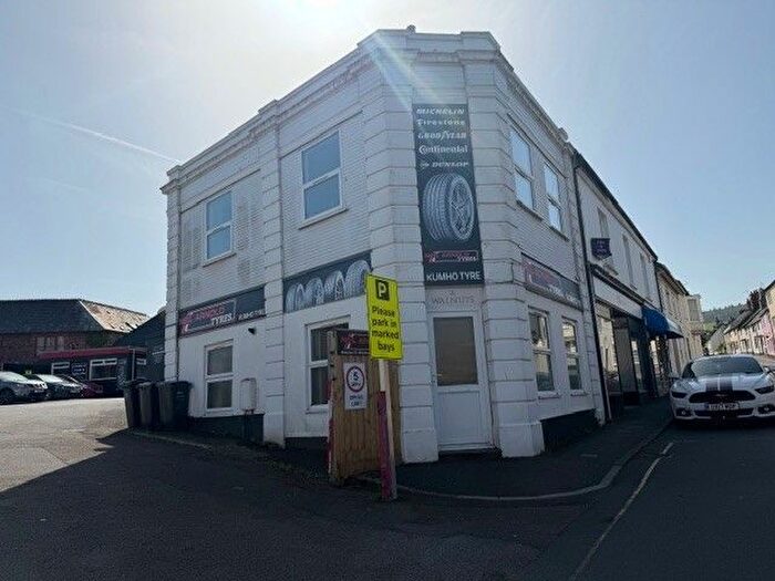 1 Bedroom Flat To Rent In Bampton Street, Minehead, TA24