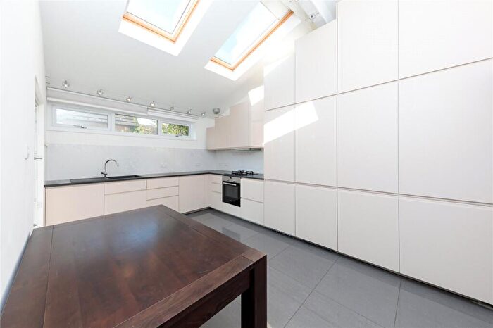 4 Bedroom Terraced House To Rent In Capstan Way, Surrey Quays, SE16