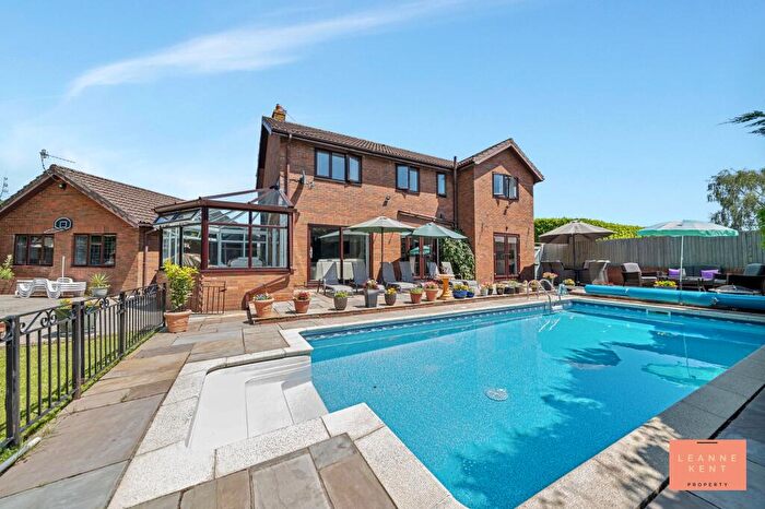 4 Bedroom Detached House For Sale In Pandy Road, Bedwas, CF83