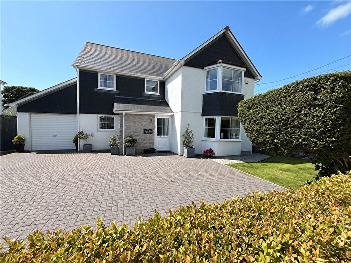 4 Bedroom Detached House For Sale In Chapel Road, Leedstown, TR27