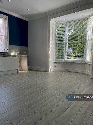 2 Bedroom Flat To Rent In Bank Parade, Preston, PR1