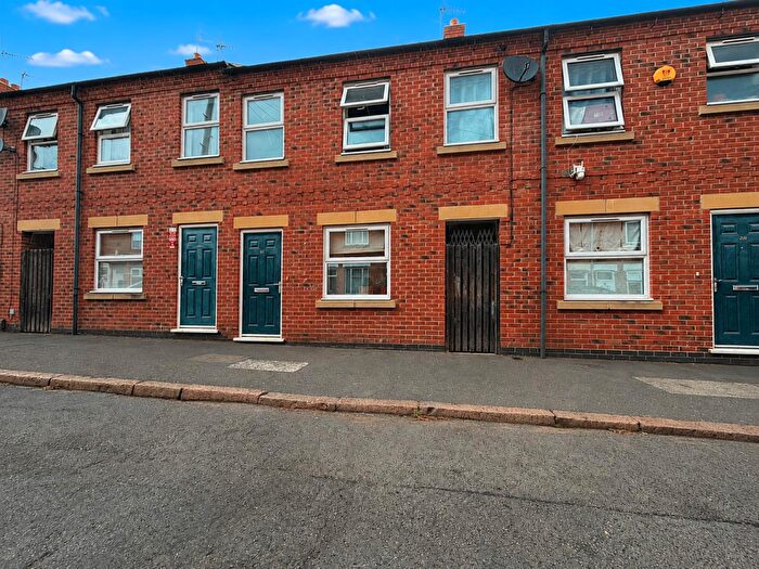 2 Bedroom Terraced House For Sale In Nugent Street, Leicester, LE3