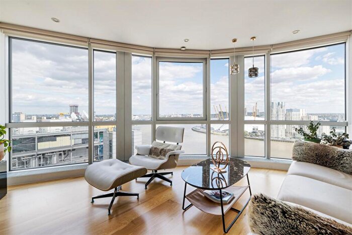 2 Bedroom Apartment For Sale In Fairmont Avenue, Blackwall, E14