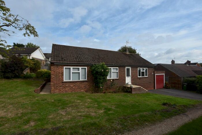 2 Bedroom Bungalow To Rent In Rose Hill, Binfield, RG42