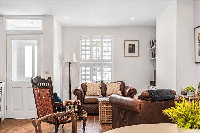 2 Bedroom End Of Terrace House To Rent In Stockmore Street, Oxford, OX4