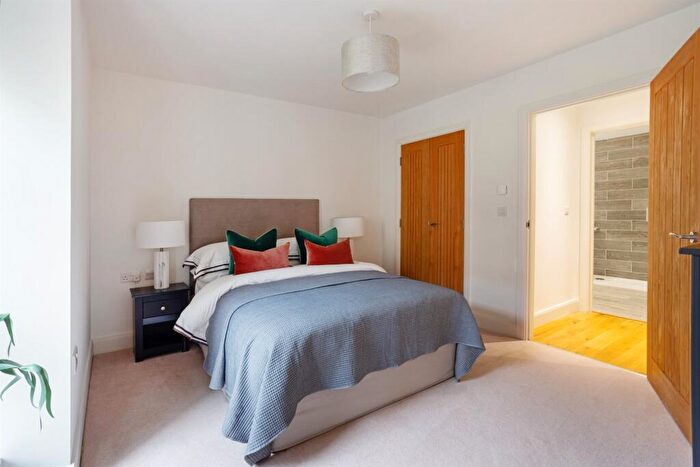 1 Bedroom Retirement Property To Rent In Steepleton Court, Cirencester Road, GL8