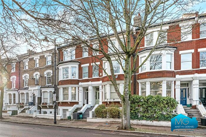 3 Bedroom Flat To Rent In Petherton Road, London, N5
