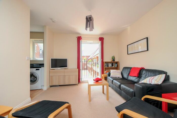 2 Bedroom Apartment To Rent In Abingdon, Oxfordshire, OX14