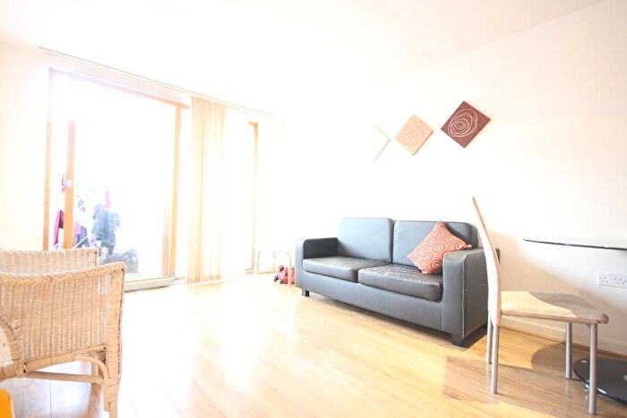 1 Bedroom Flat To Rent In Arboretum Place, Barking Central, London, IG11